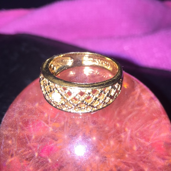 Vintage Avon ring - Picture 4 of 8